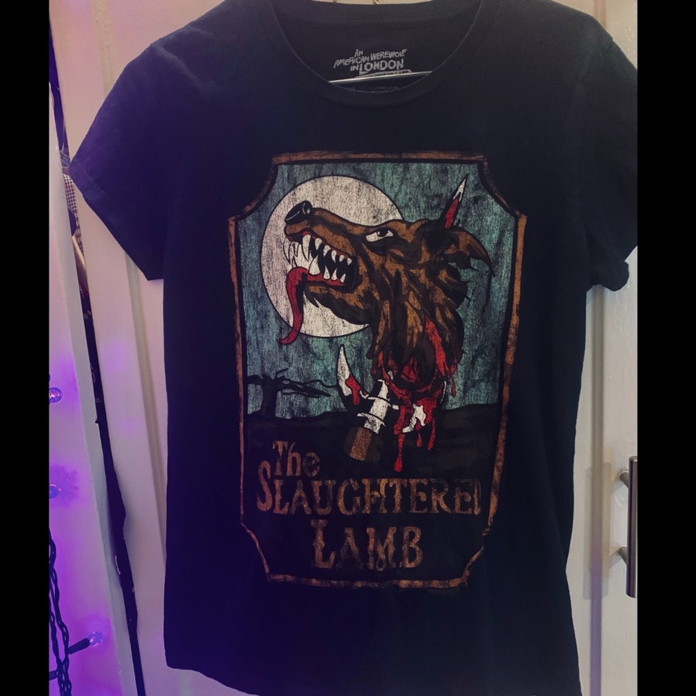 FRIGHT-RAGS Horror Graphic Tee, An American Werewolf in London!
